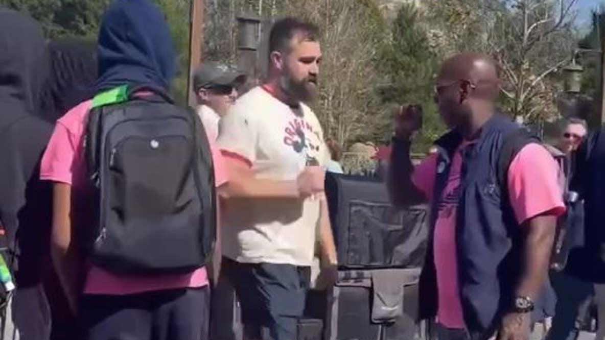 Jason Kelce spotted at Magic Kingdom